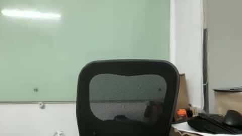 Straight CD online show from 7, 3, 2026