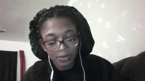 Snapshot of xxxdanidoomsdayxxx chatting on 23, 12, 2025 Danielle online show from 23, 12, 2025