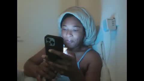 Danielle online show from 12, 4, 2026