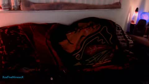 Snapshot of xxxfiveninexxx chatting on 12, 12, 2024 XxxFiveNinexxX online show from 12, 12, 2024
