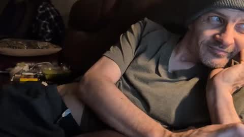 Snapshot of xxxfredmtlxxx chatting on 3, 2, 2025 xxfredmtl18xx online show from 3, 2, 2025