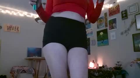 Snapshot of xxxlolalovexxx chatting on 14, 12, 2025 Lola online show from 14, 12, 2025