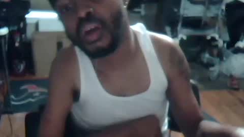 Snapshot of xxxonwheelz chatting on 5, 6, 2026 xxxonwheelz online show from 5, 6, 2026