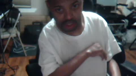 xxxonwheelz online show from 26, 6, 2026