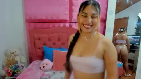 Sara online show from 4, 6, 2026