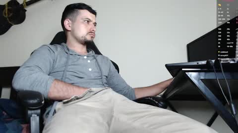 Snapshot of yacklol chatting on 1, 1, 2025 jack thopmson online show from 1, 1, 2025