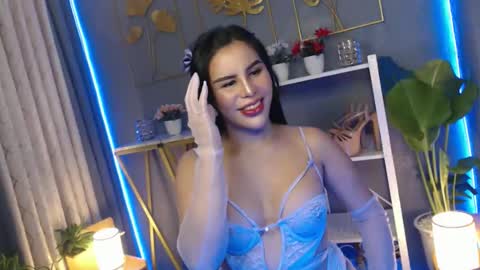 yakarena online show from 6, 10, 2025