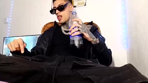 Snapshot of yanfranko420 chatting on 17, 2, 2026 Yan online show from 17, 2, 2026