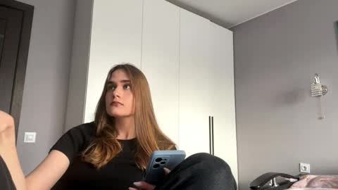 Kate online show from 7, 4, 2026