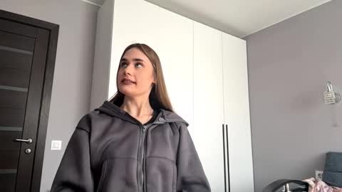 Kate online show from 10, 4, 2026