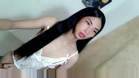 Snapshot of yannafucks chatting on 16, 10, 2025 yannafucks online show from 16, 10, 2025