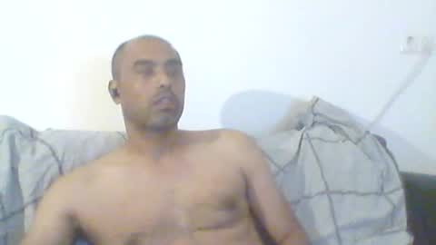 Snapshot of yanoblack369 chatting on 18, 6, 2026 yanoblack369 online show from 18, 6, 2026