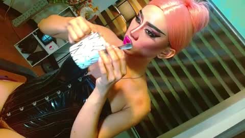 miss yasii online show from 21, 7, 2026