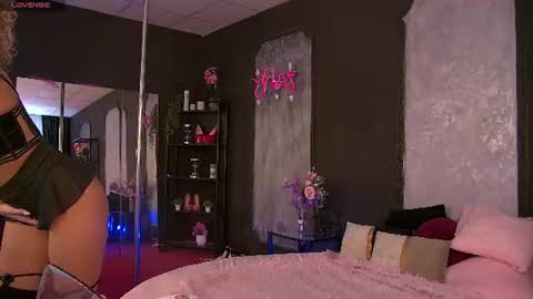 Snapshot of yasmin_al_star chatting on 24, 6, 2026 Yasmin new tits boobs ass stepsis online show from 24, 6, 2026