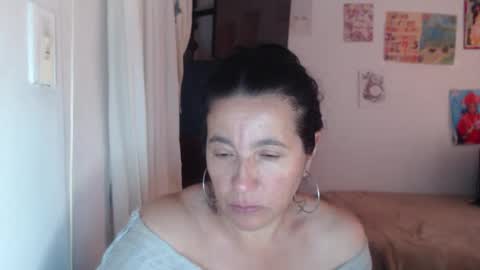 yasmin_love85 online show from 16, 12, 2025