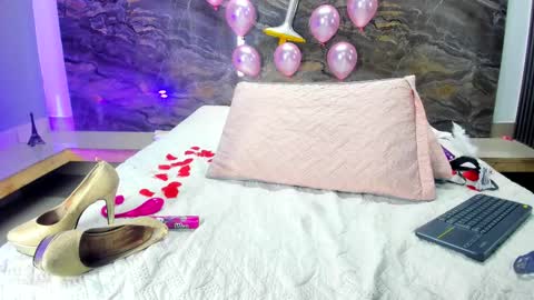 yaya____ online show from 9, 3, 2025