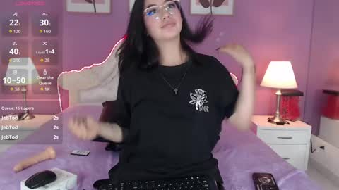 Yaya  online show from 31, 5, 2026