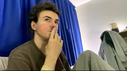 yayay333 online show from 9, 3, 2026