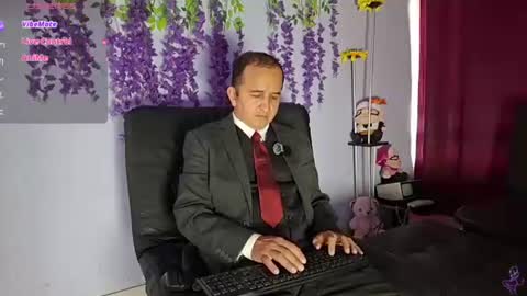 Snapshot of yazflor chatting on 24, 6, 2026 Hazzan y Greisy online show from 24, 6, 2026