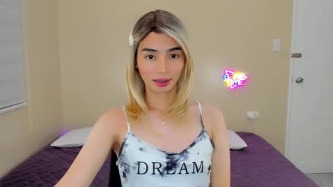 Snapshot of yazmin_amorxx chatting on 2, 12, 2024 Zaimin Yaz online show from 2, 12, 2024