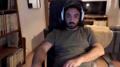 yeeaahoo online show from 15, 4, 2026