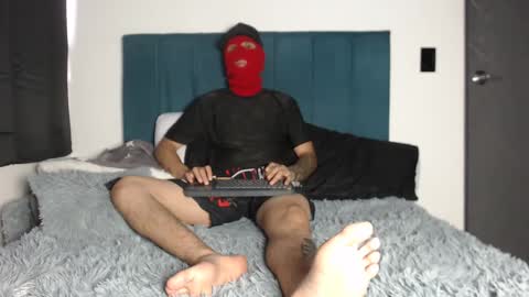 Snapshot of yeisongomezz chatting on 5, 10, 2025 yeisongomezz online show from 5, 10, 2025