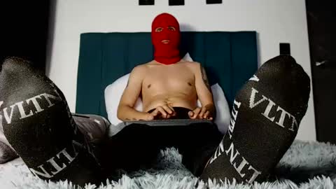 Snapshot of yeisongomezz chatting on 8, 10, 2025 yeisongomezz online show from 8, 10, 2025