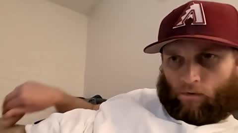 Snapshot of yekim69 chatting on 7, 11, 2025 Jennmike online show from 7, 11, 2025