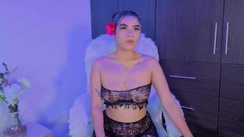 Yeli Amber online show from 11, 9, 2025