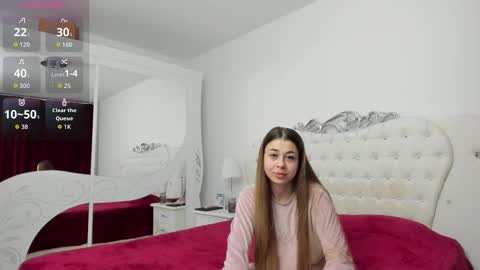 yennefer13 online show from 7, 4, 2026