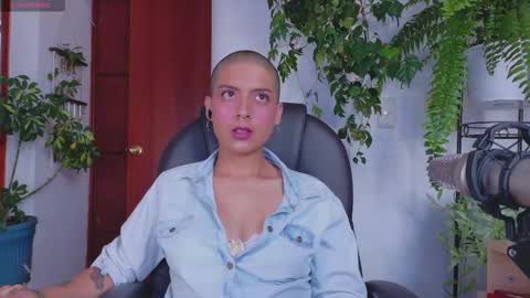 yeriawaddell  online show from 1, 3, 2026