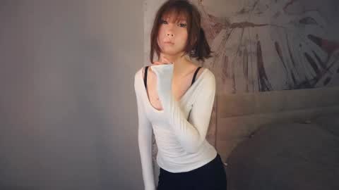 Snapshot of yerquinney chatting on 27, 4, 2026 Rin online show from 27, 4, 2026