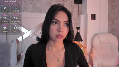 Snapshot of yessica_monteiro chatting on 8, 2, 2025 Yessica online show from 8, 2, 2025