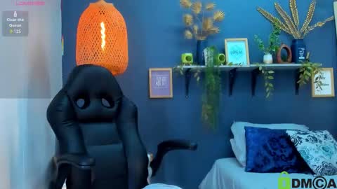 yessika_parker online show from 18, 10, 2025