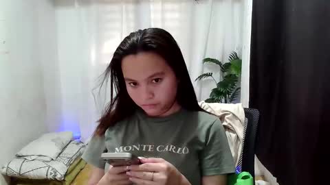 yhannaah online show from 25, 3, 2026