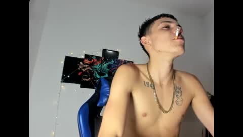 yherferson_45 online show from 12, 4, 2026