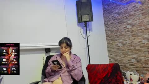 Snapshot of yinyyanghot chatting on 10, 11, 2025 yinyyanghot online show from 10, 11, 2025