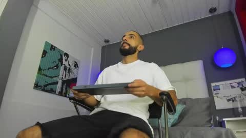 Yiyo online show from 9, 2, 2025