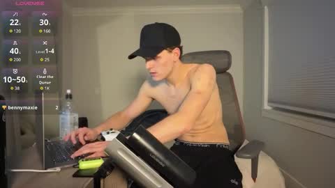 yngdesire1 online show from 5, 2, 2026