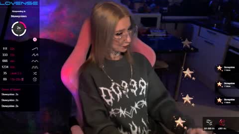 Snapshot of yngmilf_ chatting on 2, 2, 2025     online show from 2, 2, 2025