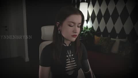 Snapshot of ynnenbrynn chatting on 15, 1, 2025 ynnenbrynn online show from 15, 1, 2025