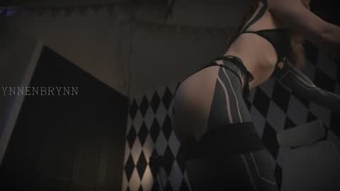 Snapshot of ynnenbrynn chatting on 6, 2, 2025 ynnenbrynn online show from 6, 2, 2025