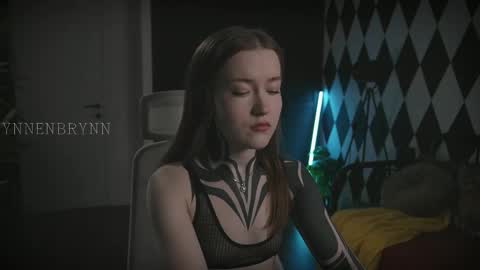 Snapshot of ynnenbrynn chatting on 22, 2, 2025 ynnenbrynn online show from 22, 2, 2025