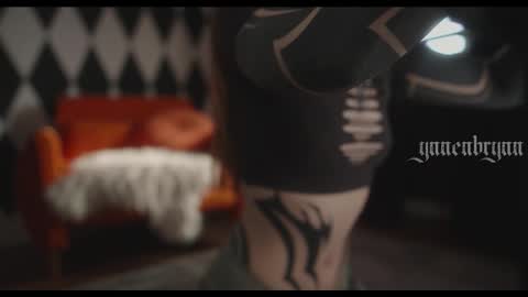 Snapshot of ynnenbrynn chatting on 16, 2, 2026 ynnenbrynn online show from 16, 2, 2026