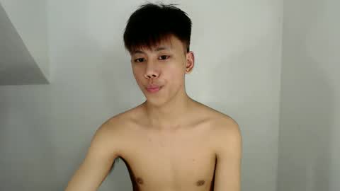 Snapshot of ynotyu chatting on 13, 3, 2026 ynotyu online show from 13, 3, 2026