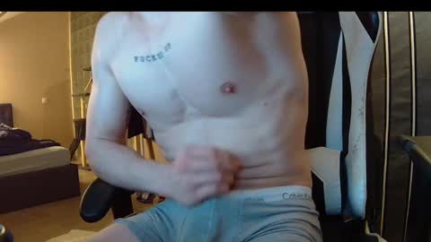 Snapshot of yo__an chatting on 7, 12, 2024 Yo an online show from 7, 12, 2024