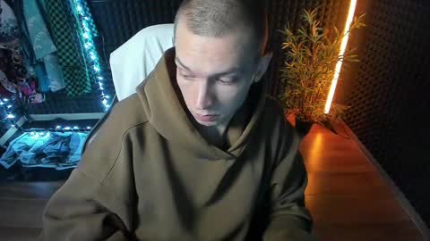 Snapshot of yoi_aji chatting on 17, 10, 2025 You can ask my name in pm online show from 17, 10, 2025