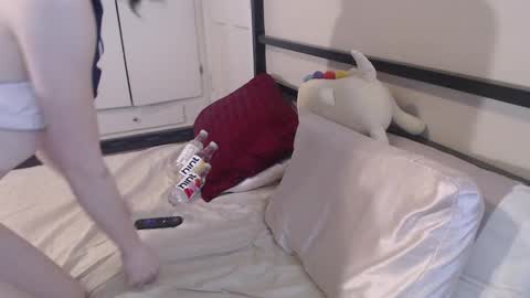 Yokai Girl online show from 1, 2, 2025