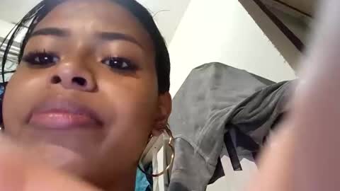 yonata874277 online show from 8, 6, 2026