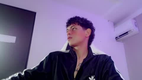 Snapshot of yosepp_cum chatting on 19, 4, 2026 YOSEP online show from 19, 4, 2026